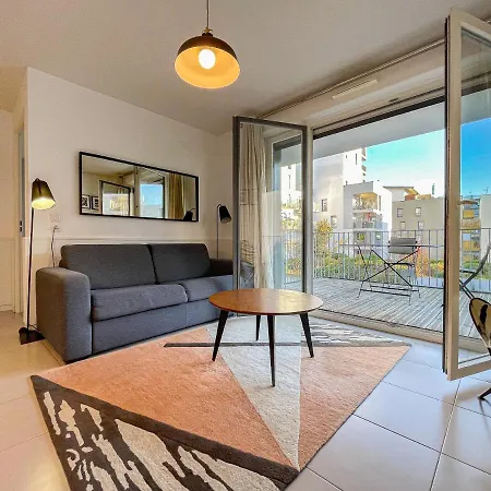 Apartment Avec Parking - Cite Du Vin